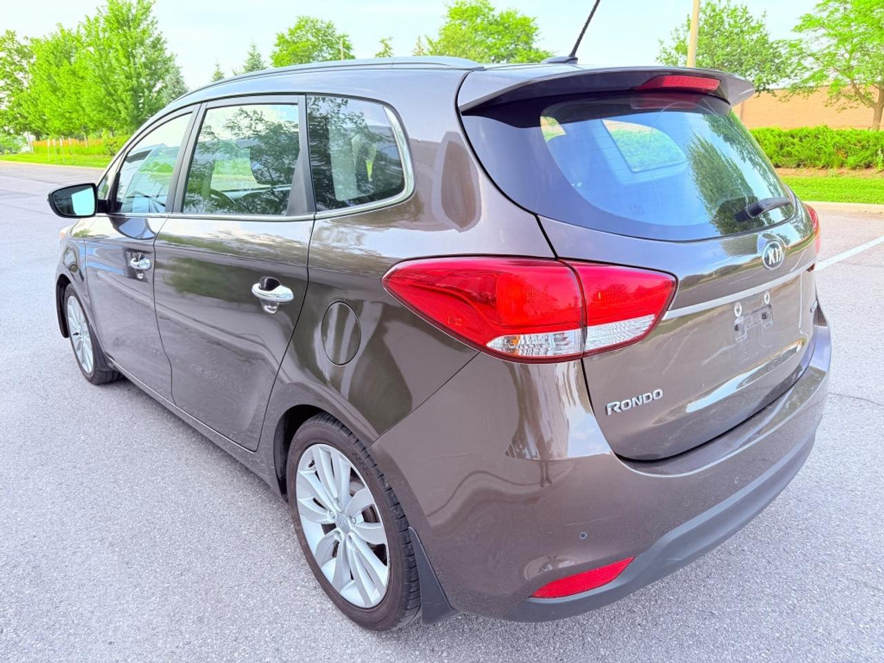 2015 Kia Rondo GLS(Middle grade) Photo