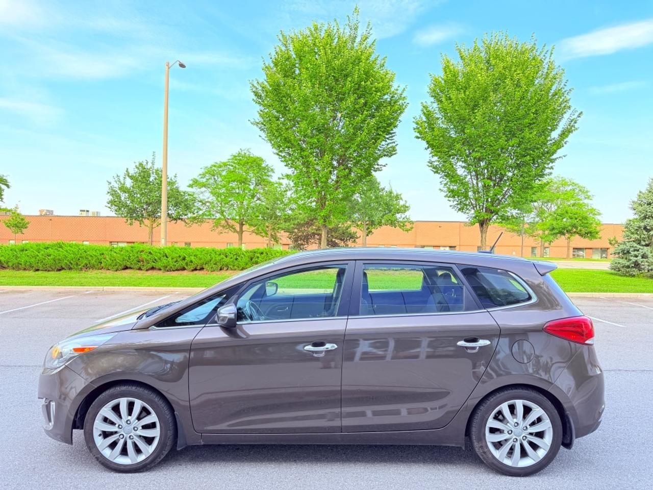 2015 Kia Rondo GLS(Middle grade) Photo