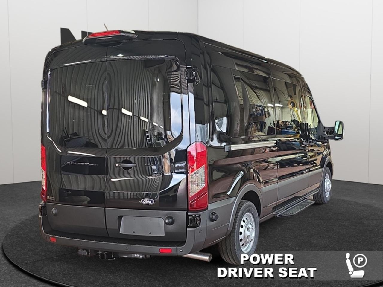 2026 Ford Transit Passenger Wagon XLT  - Tow Package Photo4