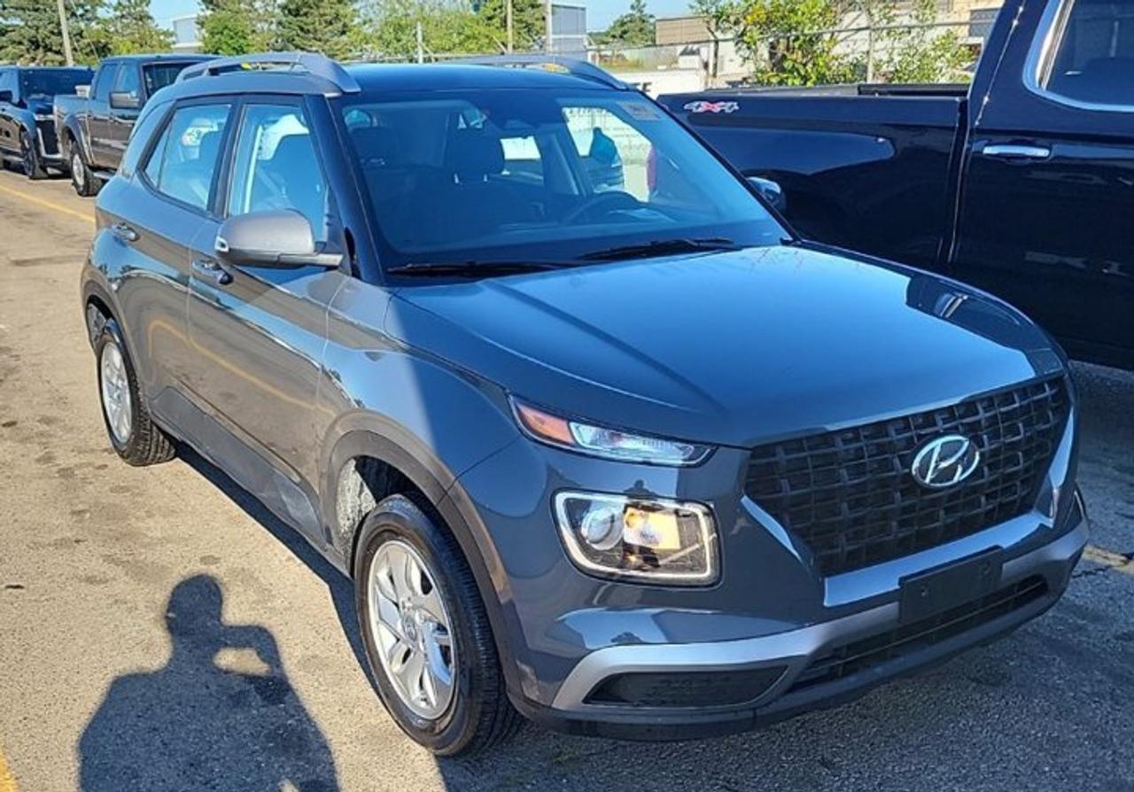 Used 2025 Hyundai Venue Preferred | Heated Wheel + Seats | CarPlay + Android | Rear Camera | and More ! for sale in Guelph, ON