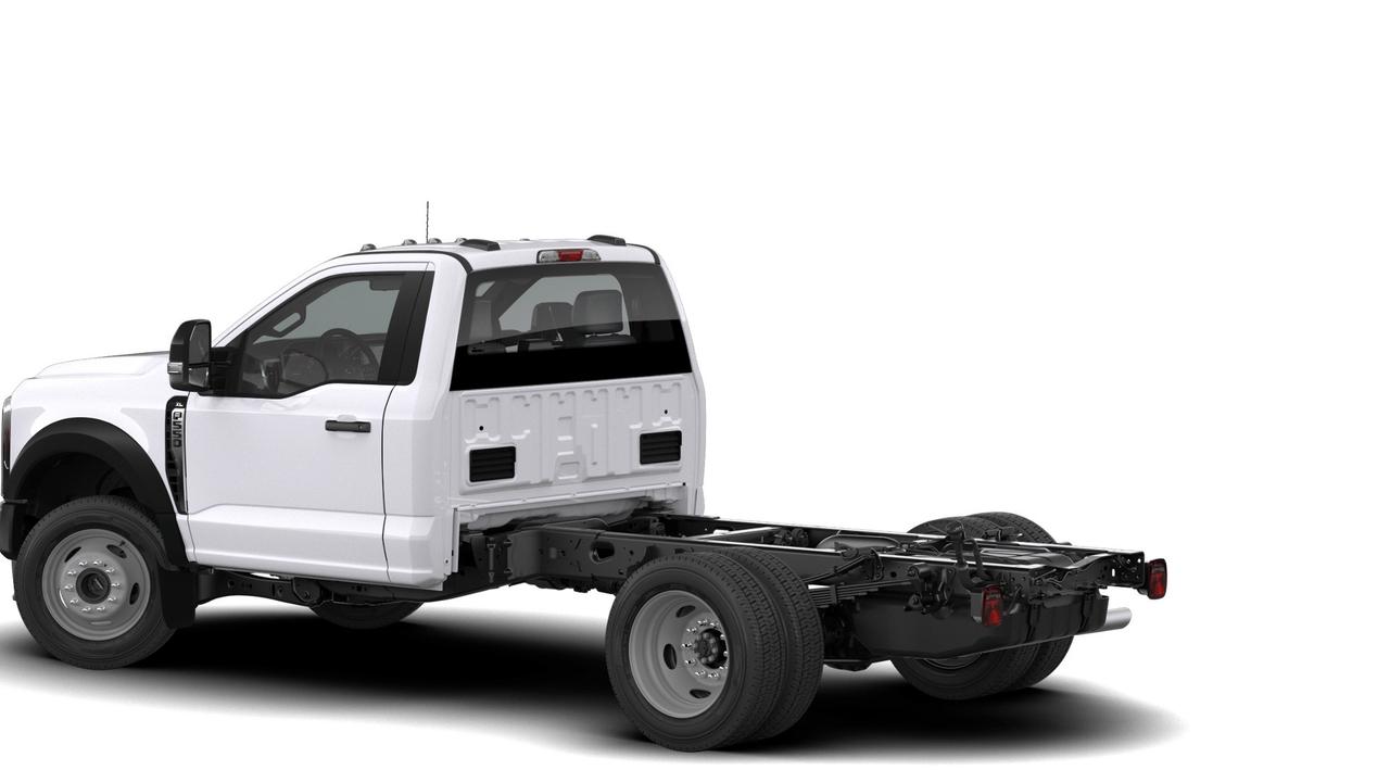 2026 Ford F-550 XL Photo