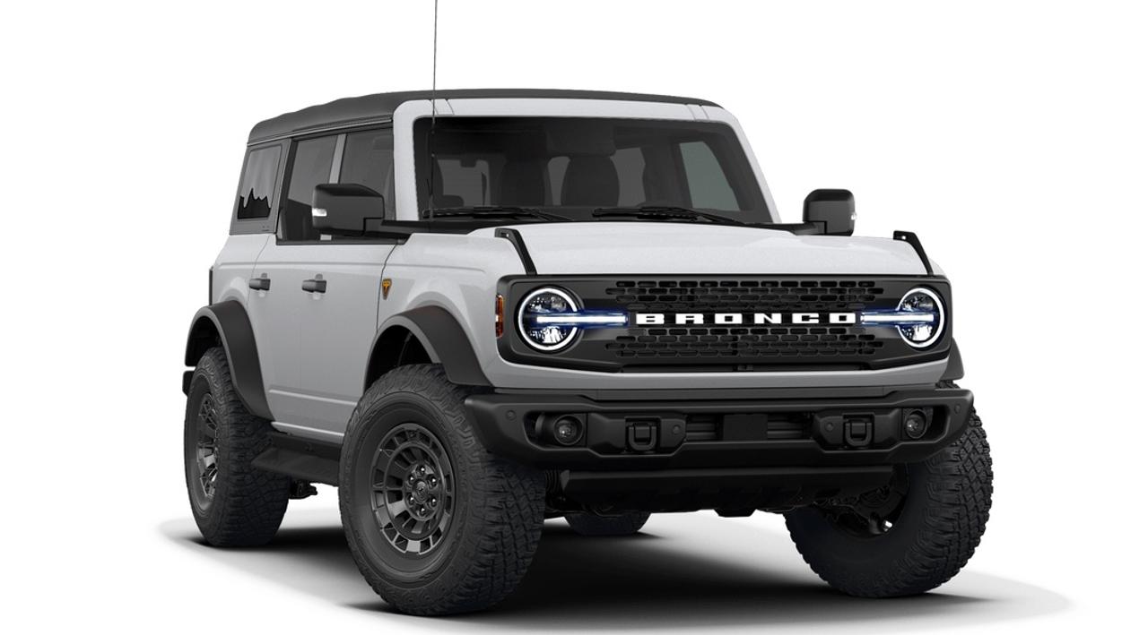 2026 Ford Bronco Badlands Photo3