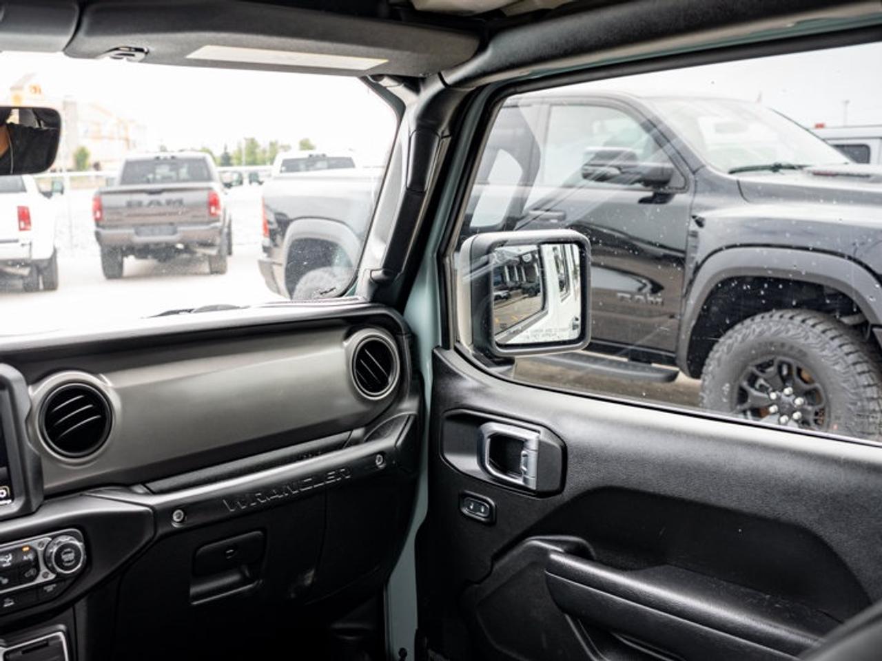 2023 Jeep Wrangler Willys Photo
