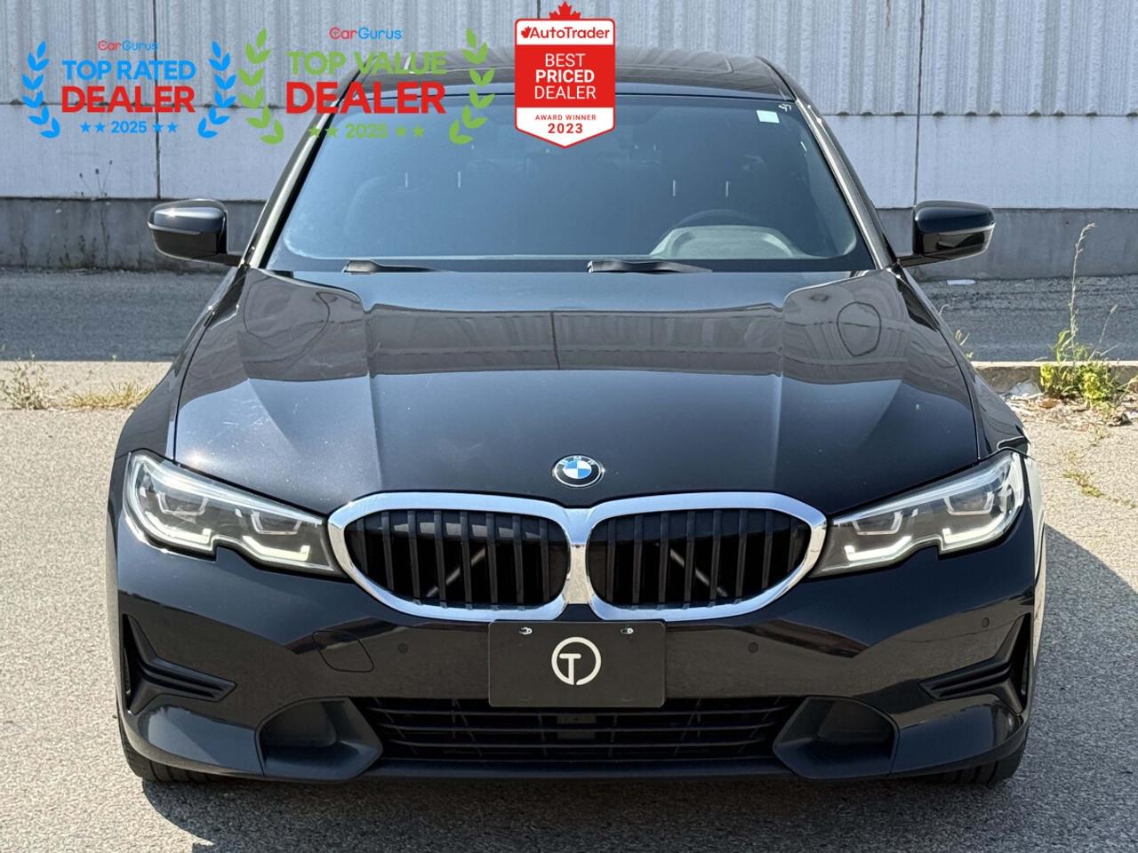 2019 BMW 3 Series //M PKG | BMW SERVICED | PANO | LOADED Photo