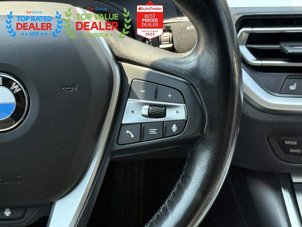 2019 BMW 3 Series //M PKG | BMW SERVICED | PANO | LOADED Photo