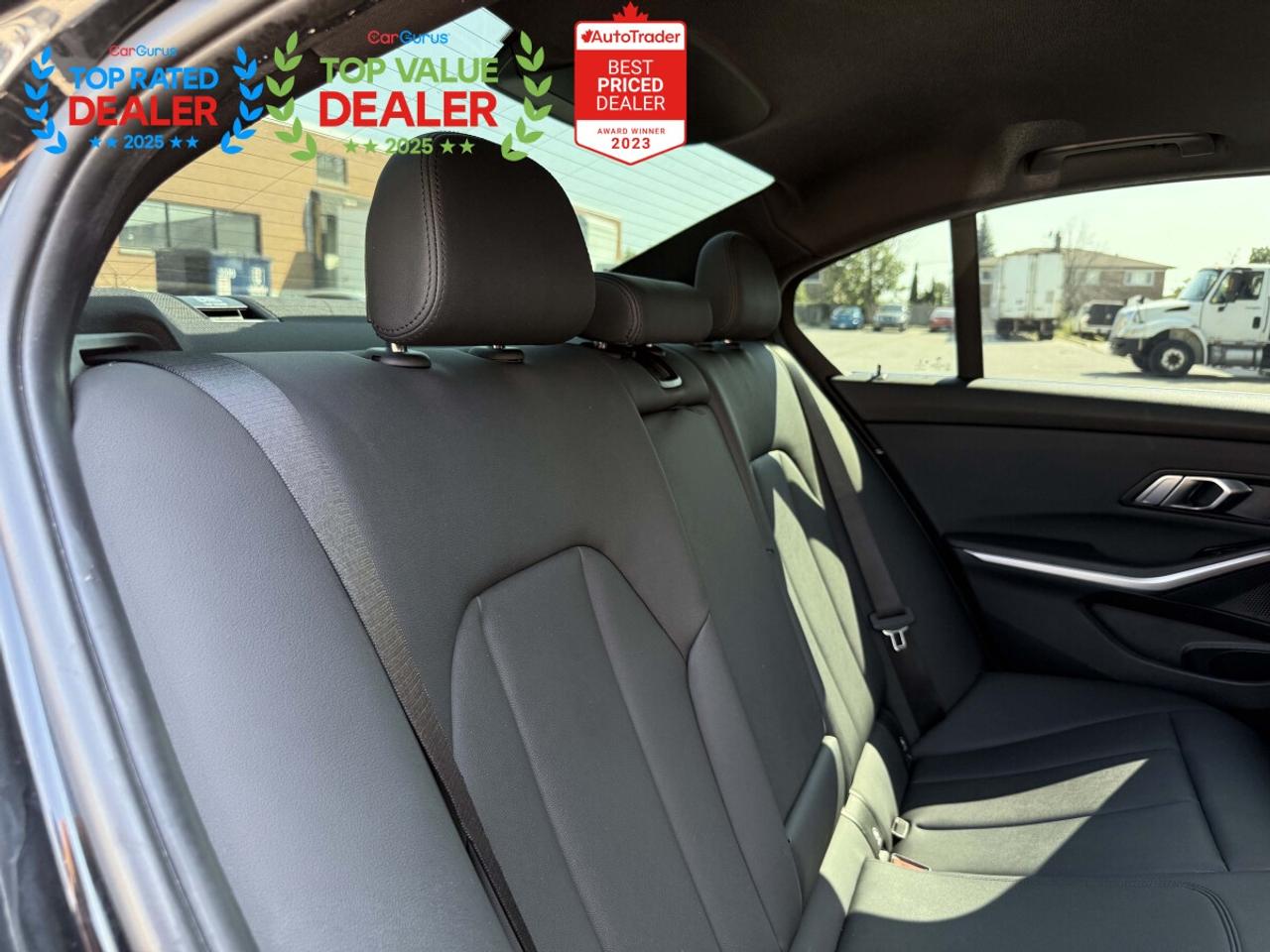 2019 BMW 3 Series //M PKG | BMW SERVICED | PANO | LOADED Photo