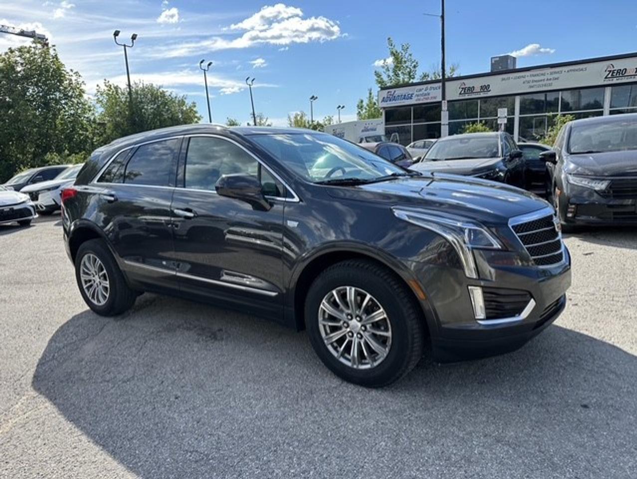 2018 Cadillac XT5 Sport Photo0