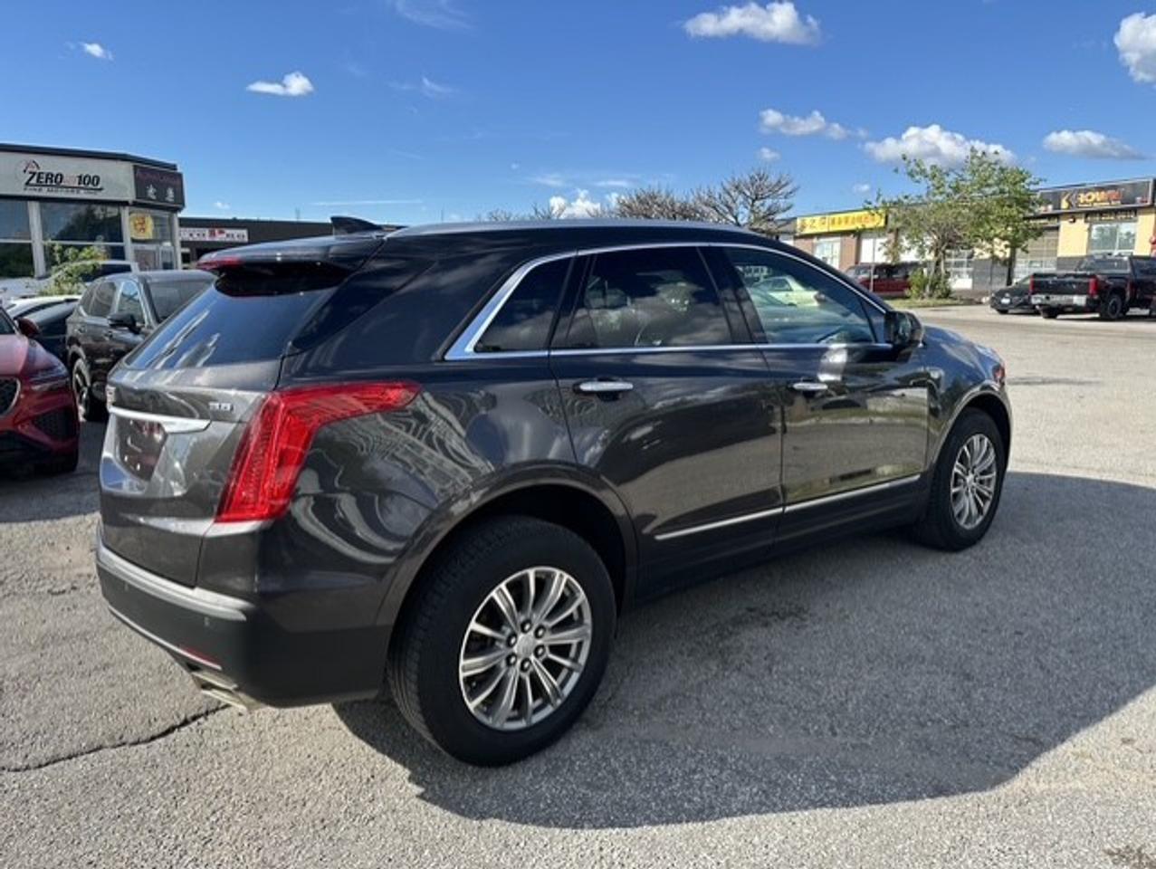 2018 Cadillac XT5 Sport Photo