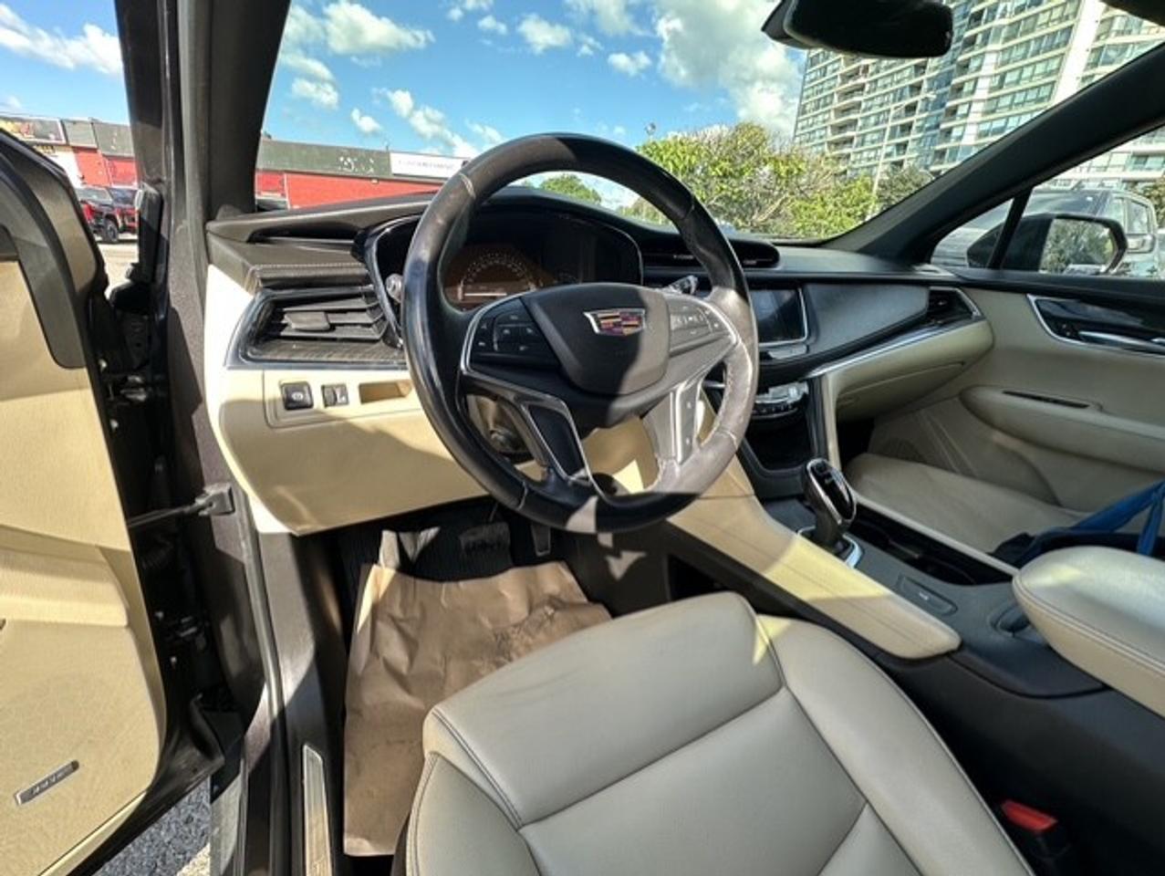 2018 Cadillac XT5 Sport Photo