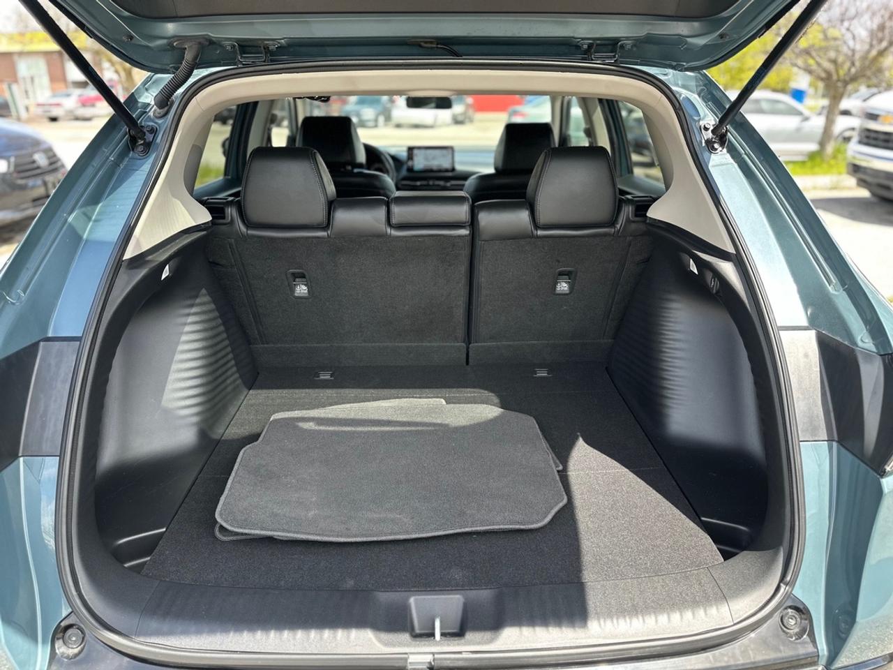 2025 Honda HR-V EX-L Photo