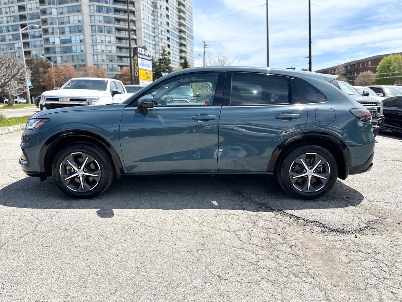 2025 Honda HR-V EX-L Photo