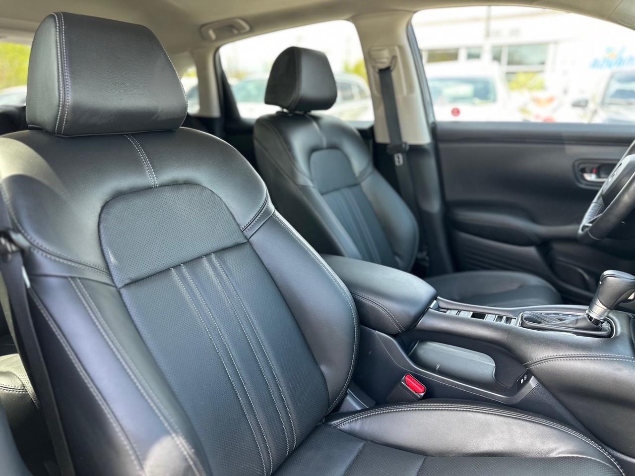 2025 Honda HR-V EX-L Photo