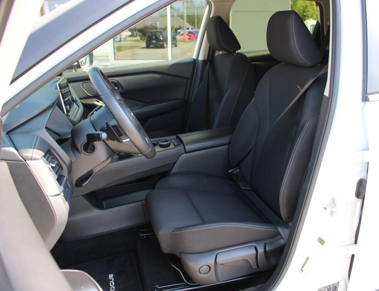 2024 Nissan Rogue S*Low Ks*AWD*Heated Seats*CarPlay*Rear Cam Photo