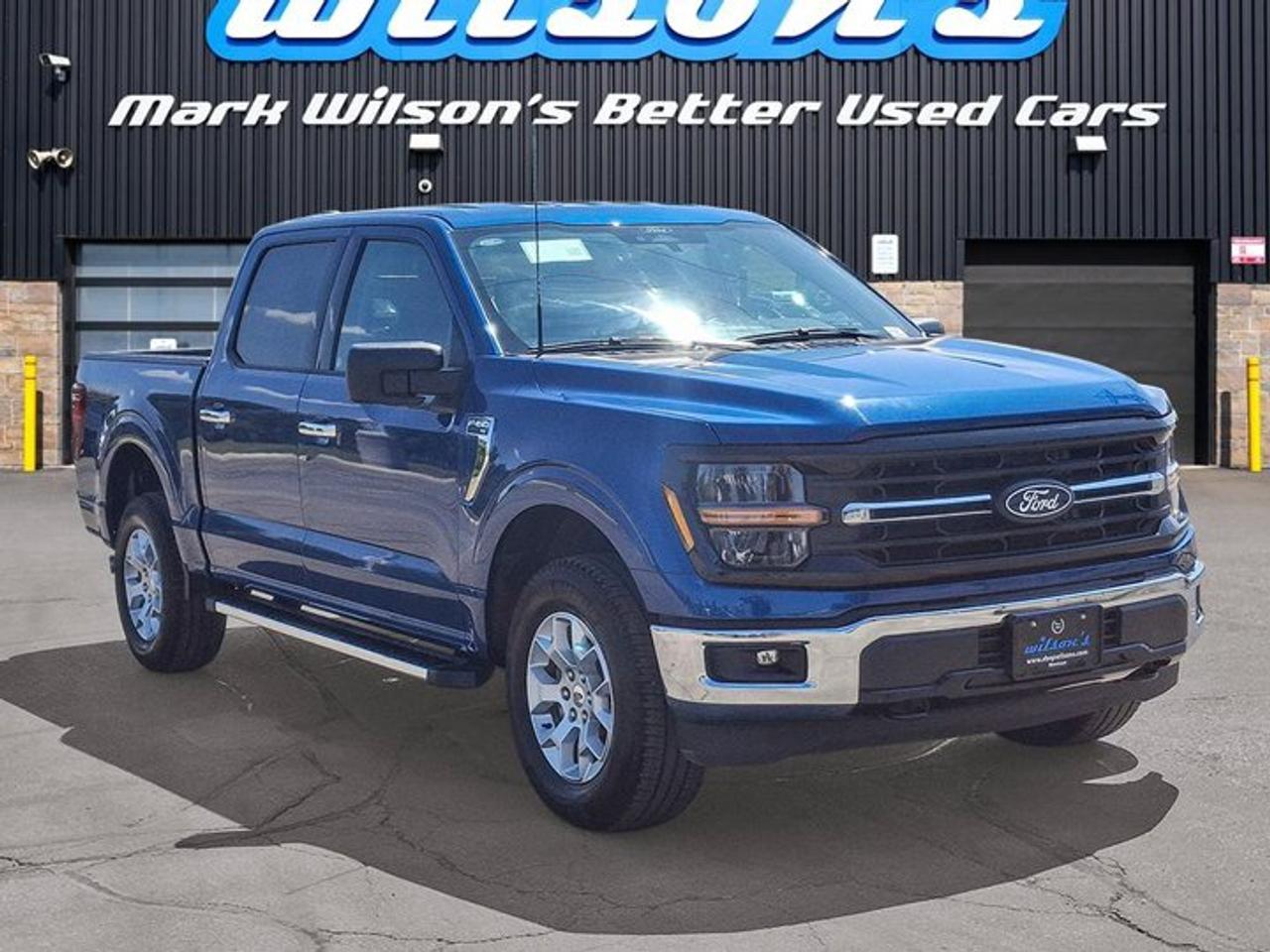 2025 Ford F-150 XLT Crew 4X4 | 5.0L V8 | Power Seat | CarPlay + Android | Rear Camera | and More ! Photo