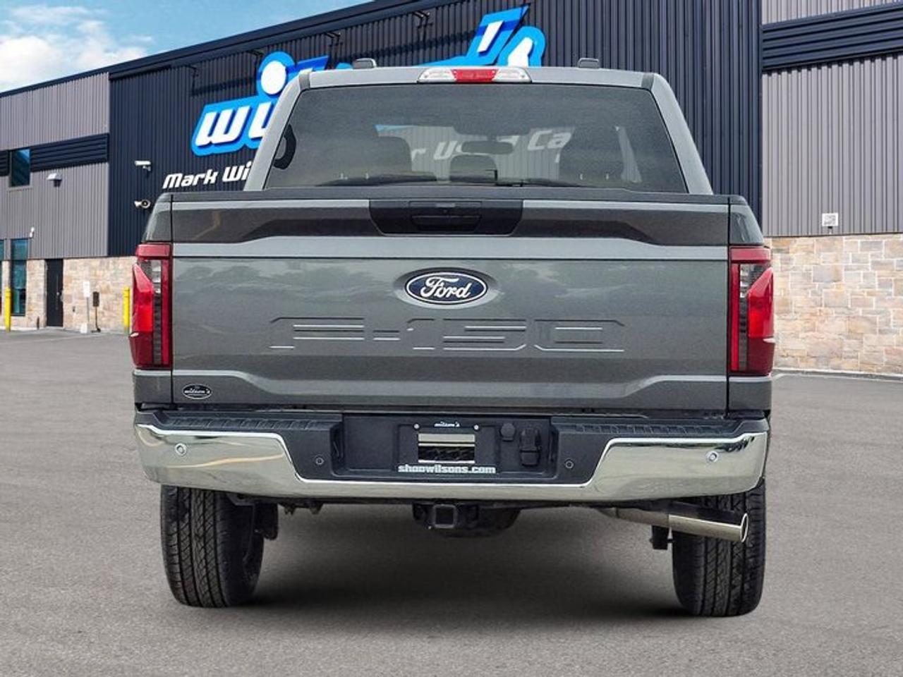 2025 Ford F-150 XLT Crew 4X4 | 5.0L V8 | Power Seat | CarPlay + Android | Rear Camera | and More ! Photo