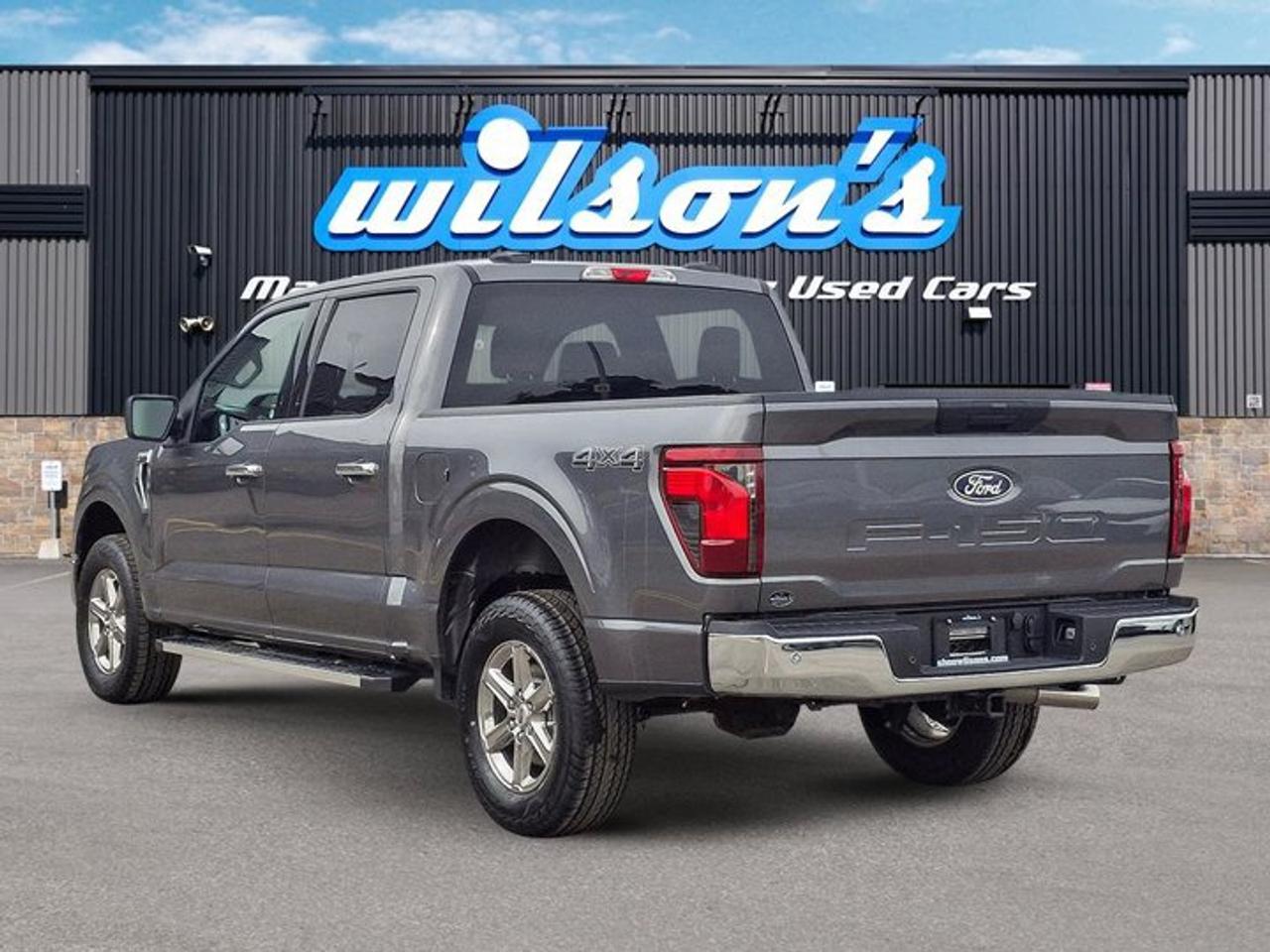 2025 Ford F-150 XLT Crew 4X4 | 5.0L V8 | Power Seat | CarPlay + Android | Rear Camera | and More ! Photo