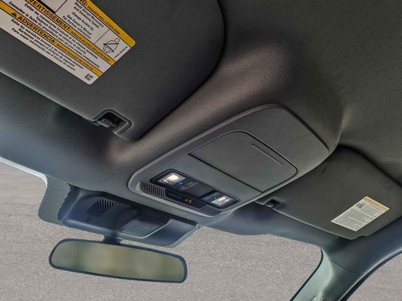 2025 Ford F-150 XLT Crew 4X4 | 5.0L V8 | Power Seat | CarPlay + Android | Rear Camera | and More ! Photo