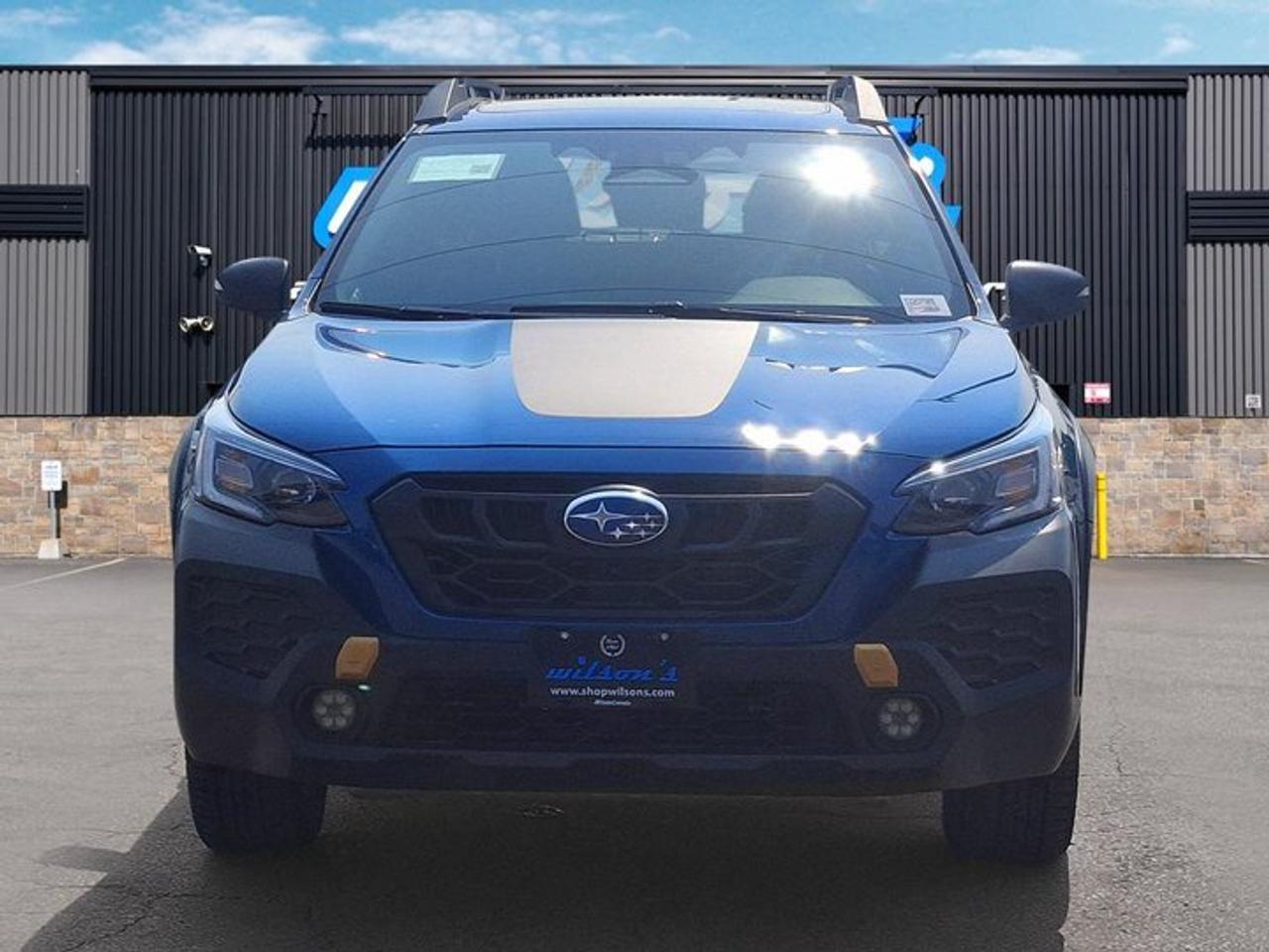 2025 Subaru Outback Wilderness AWD | Eyesight | Leather | Sunroof | Heated Steering + Seats | Adaptive Cruise and More ! Photo