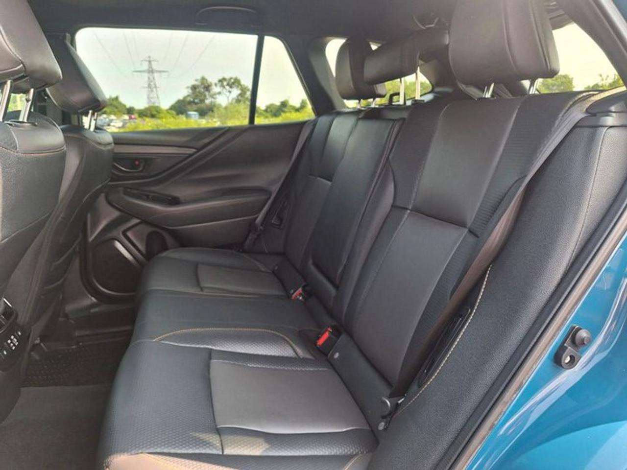 2025 Subaru Outback Wilderness AWD | Eyesight | Leather | Sunroof | Heated Steering + Seats | Adaptive Cruise and More ! Photo