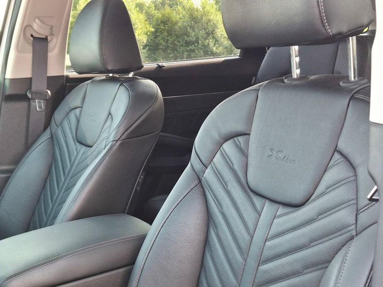 2024 Kia Sorento X-Line Limited AWD | Leather | Panoramic Sunroof | Heated + Cooled Seats | Heated Steering and More! Photo