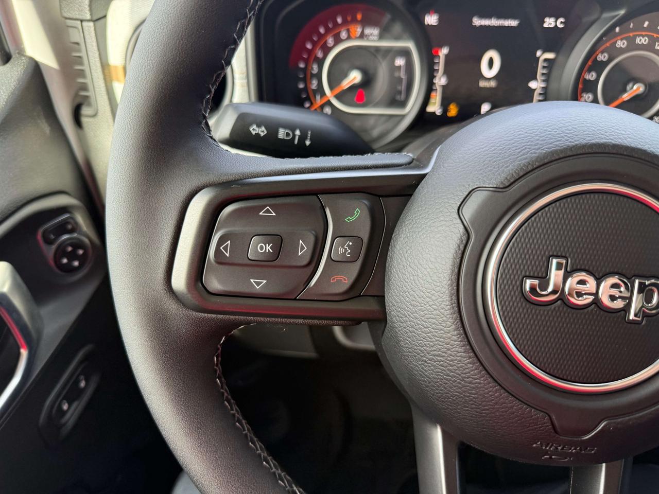 2027 Jeep Gladiator Willys 4x4 Photo