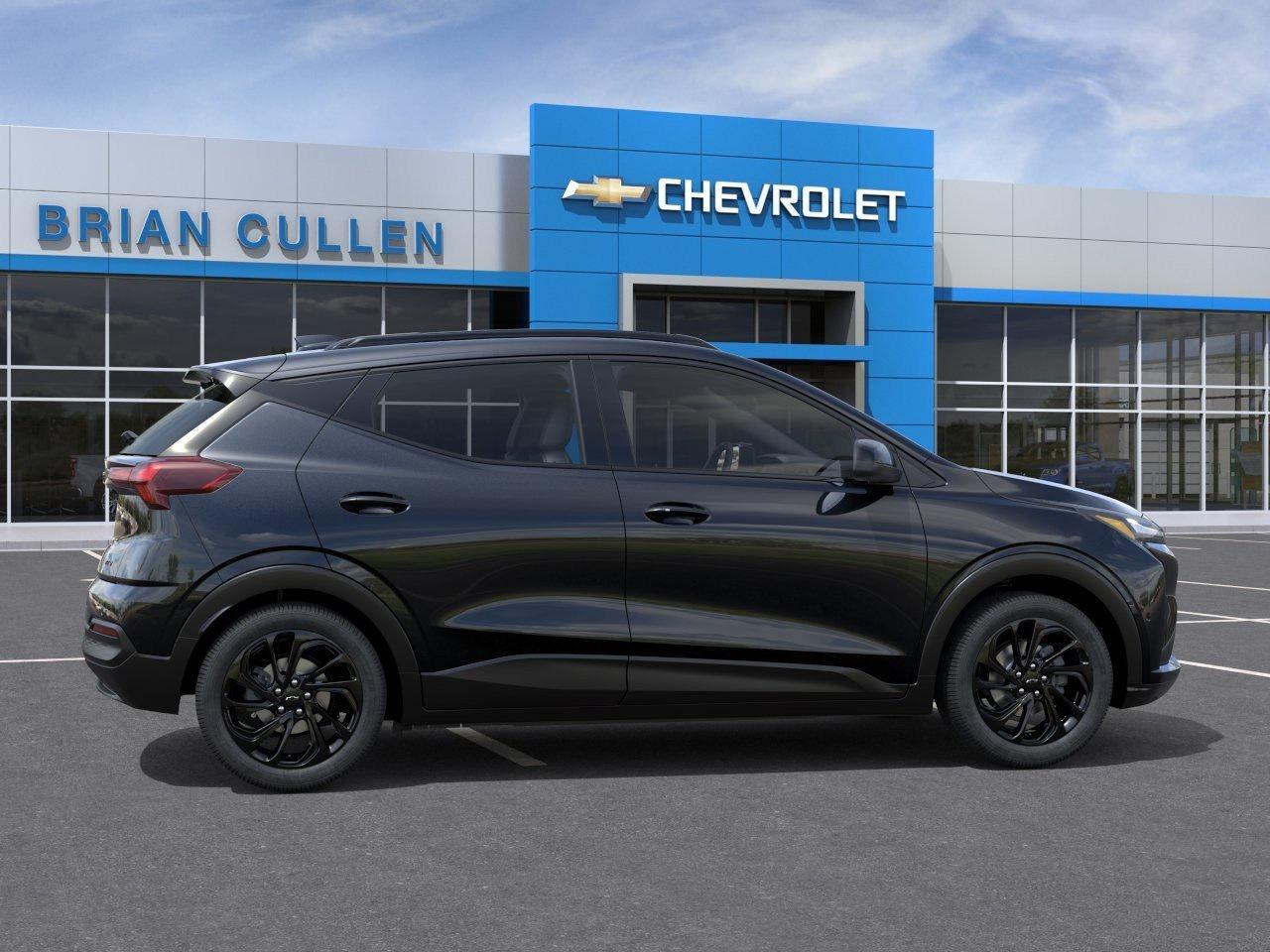 2027 Chevrolet Bolt RS FWD 4dr RS Photo4