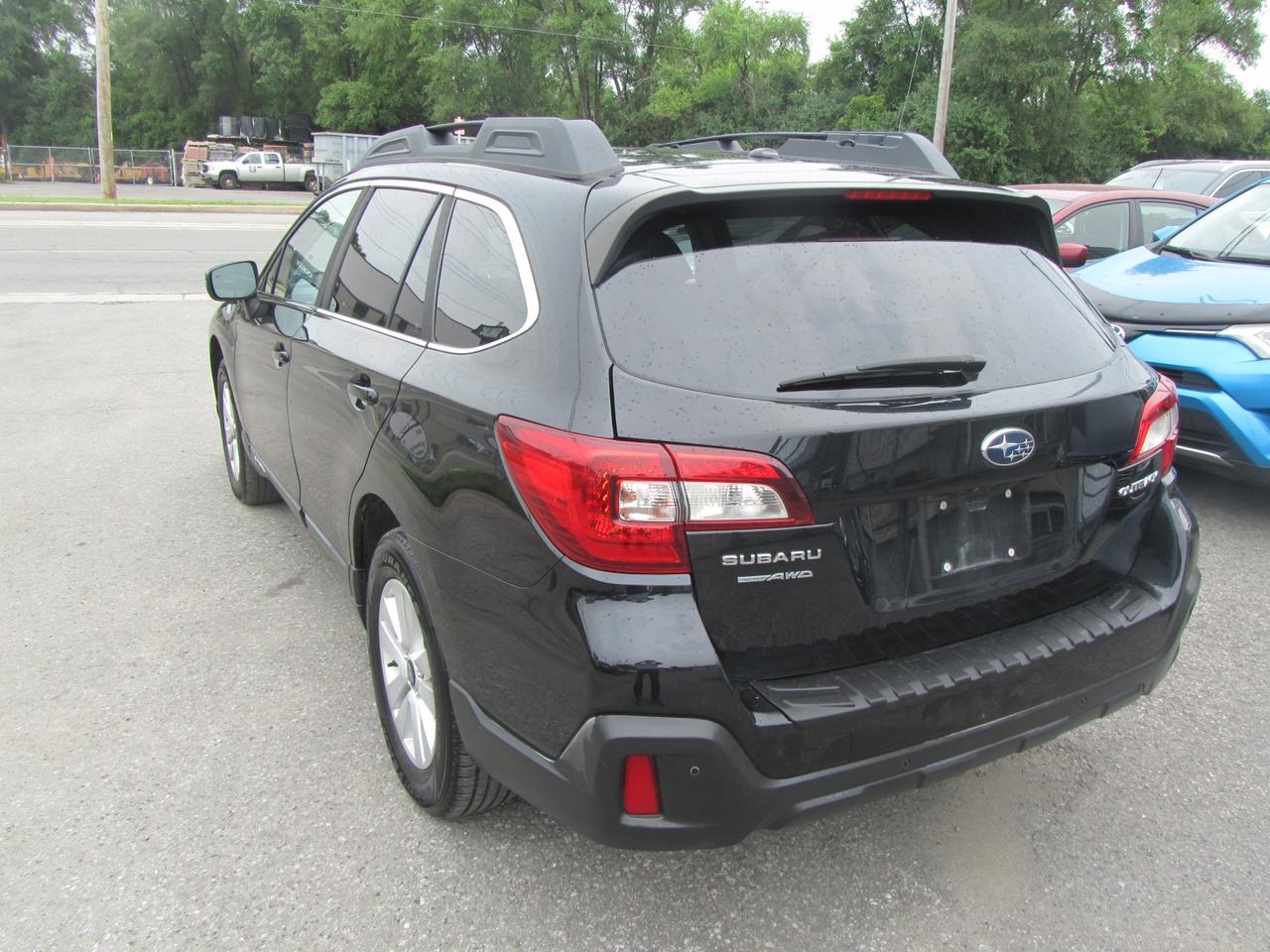 2019 Subaru Outback 2.5i Touring Photo4