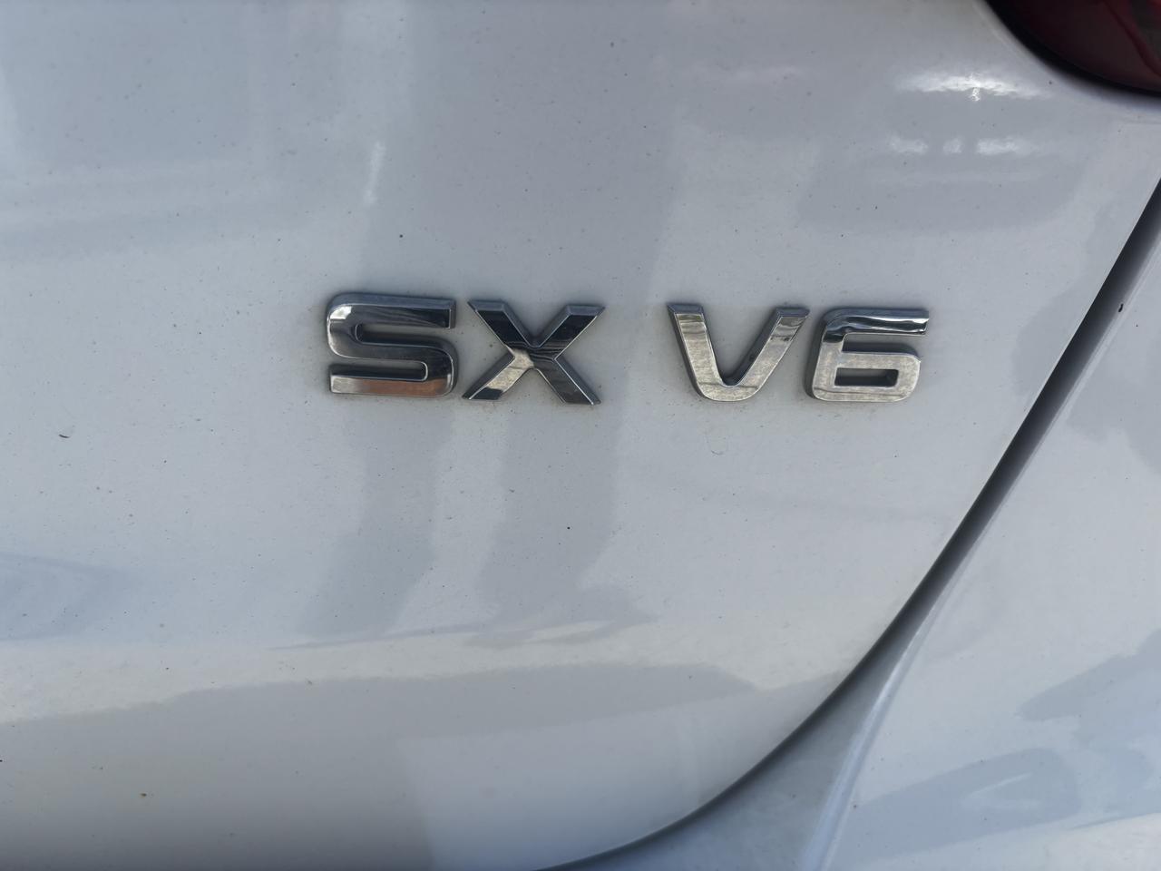 2015 Kia Sorento SX, All Wheel Drive, Sunroof, Leather,Remote Start Photo