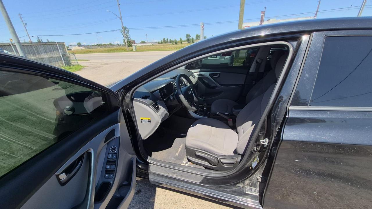 2014 Hyundai Elantra AS IS, GL, MANUAL, DRIVES GOOD Photo
