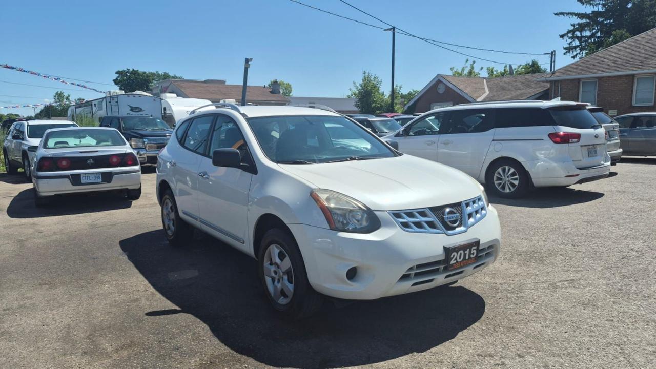 2015 Nissan Rogue Select S Photo