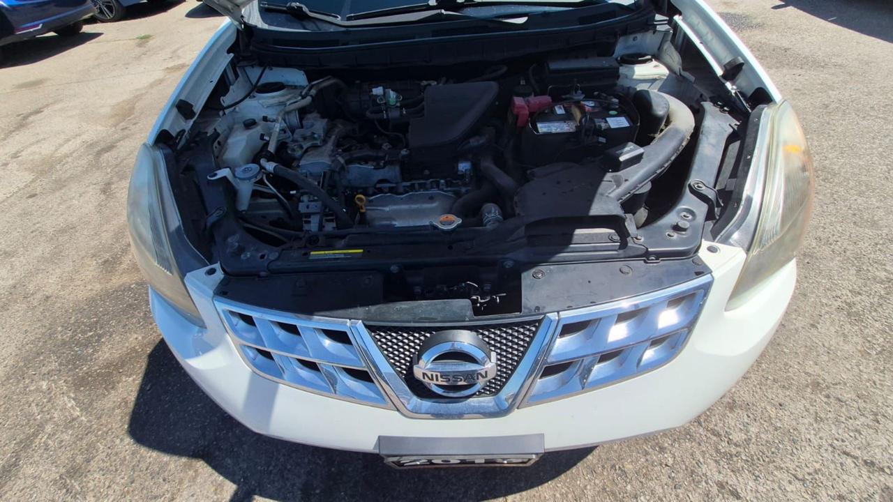 2015 Nissan Rogue Select S Photo
