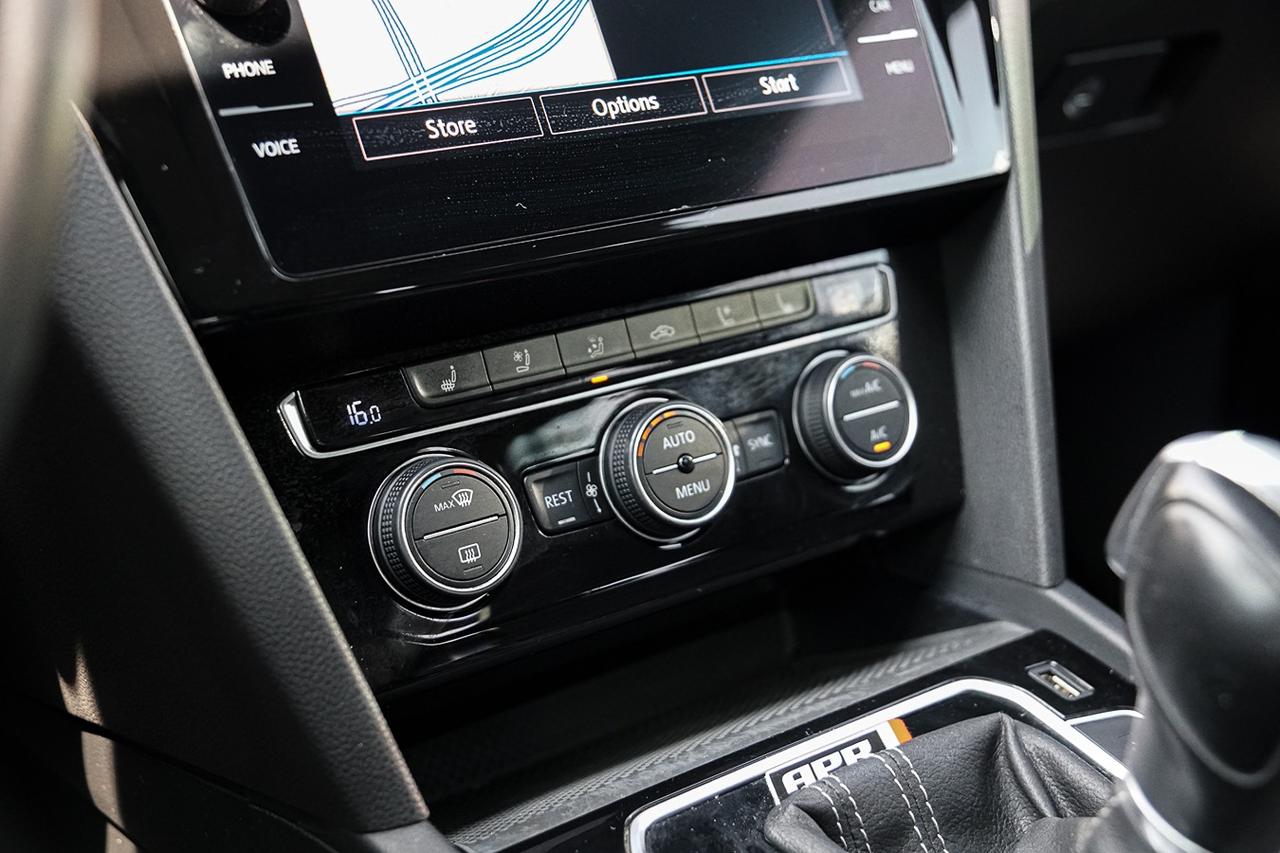2019 Volkswagen Arteon Execline R-LINE |4MOTION|CARBON APR INTAKE|NAVI| Photo
