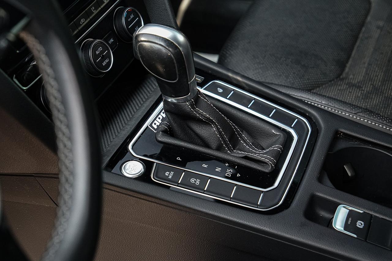 2019 Volkswagen Arteon Execline R-LINE |4MOTION|CARBON APR INTAKE|NAVI| Photo