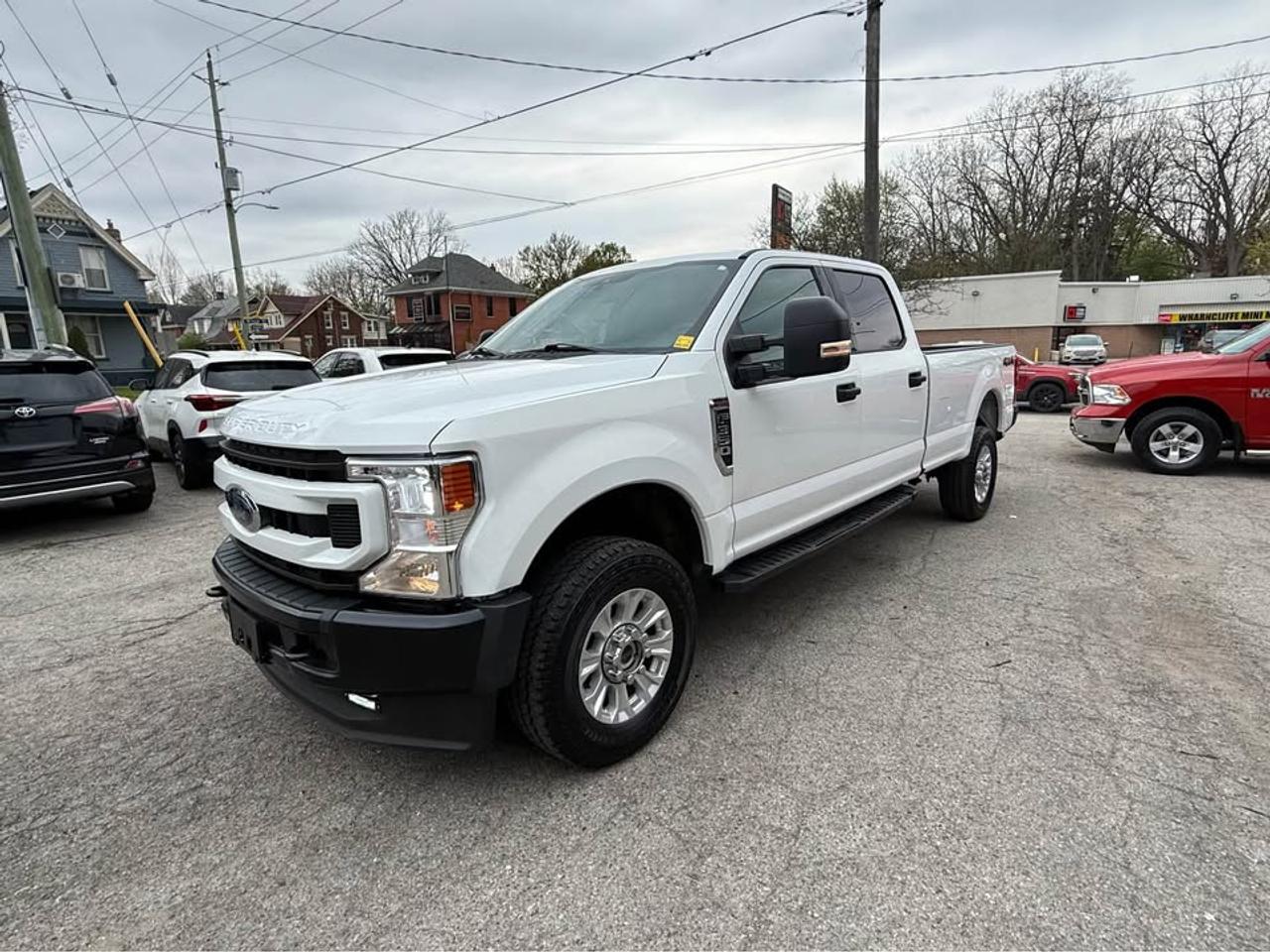 2022 Ford F-350 XLT Photo
