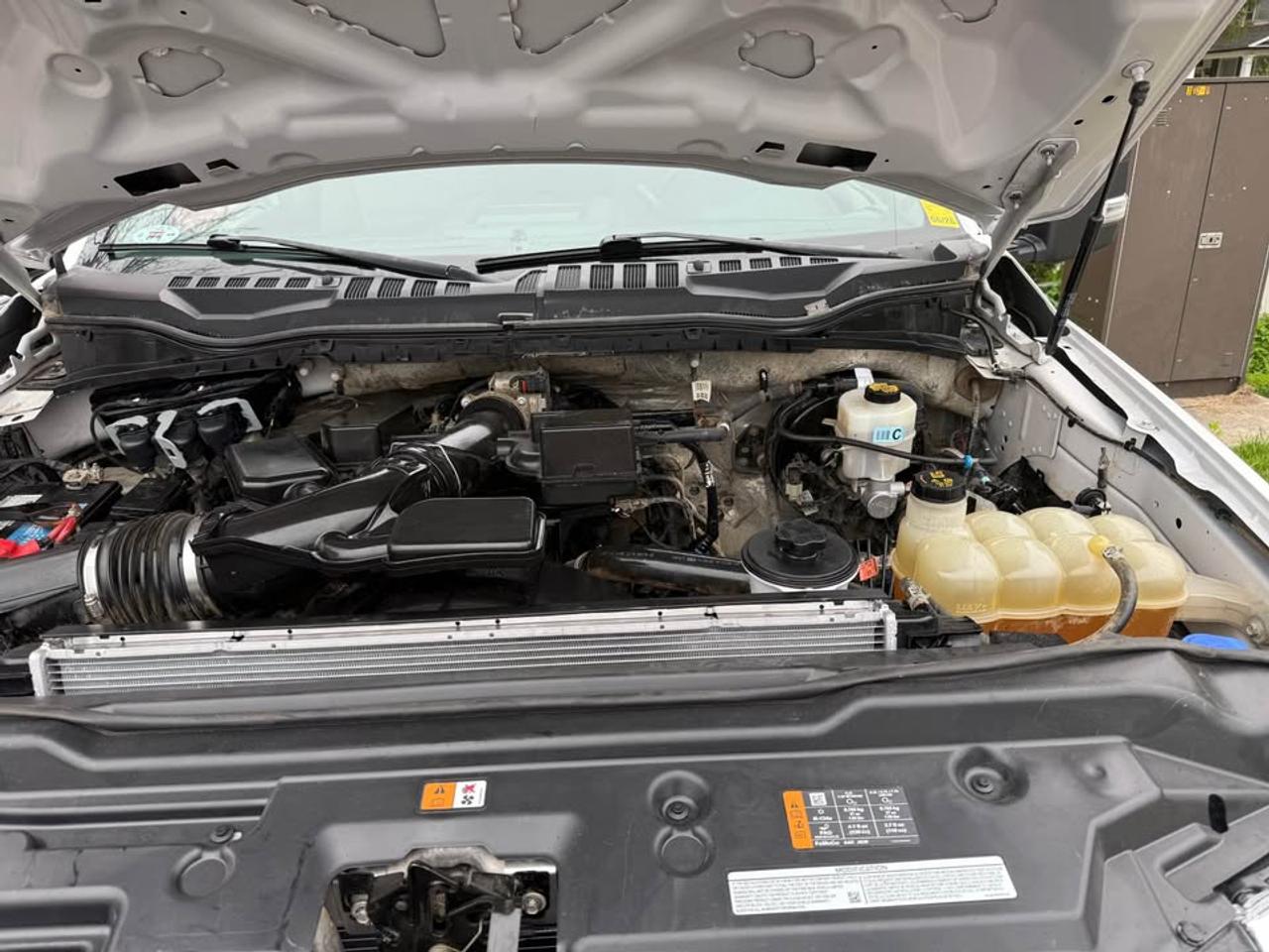 2022 Ford F-350 XLT Photo