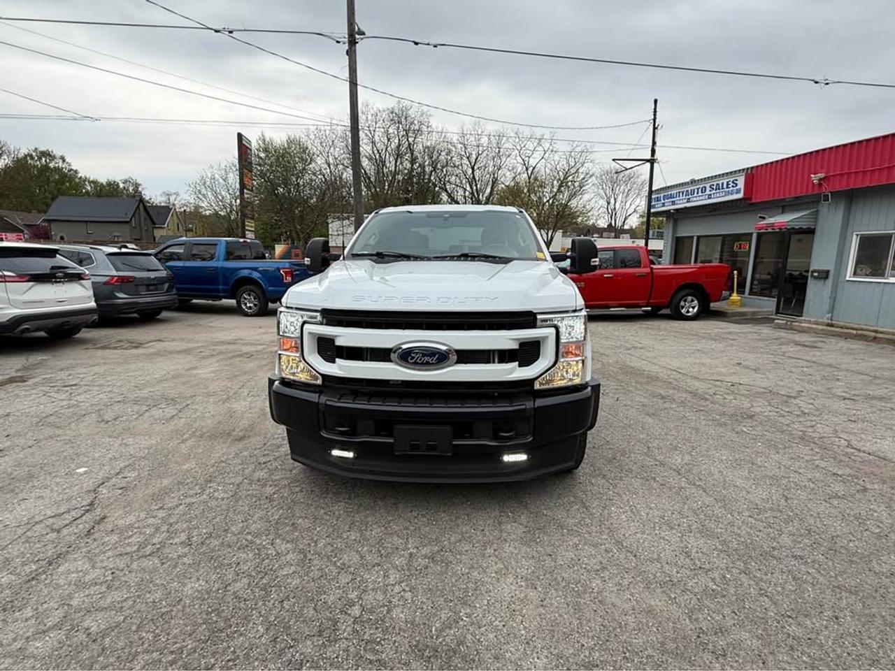 2022 Ford F-350 XLT Photo