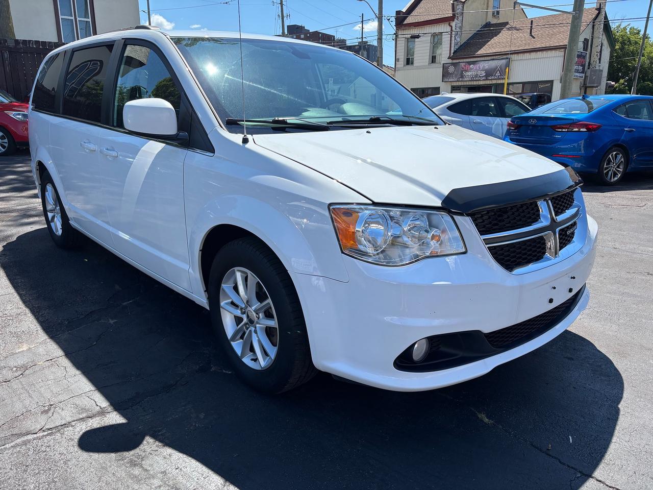 2019 Dodge Grand Caravan SXT Premium Plus Photo