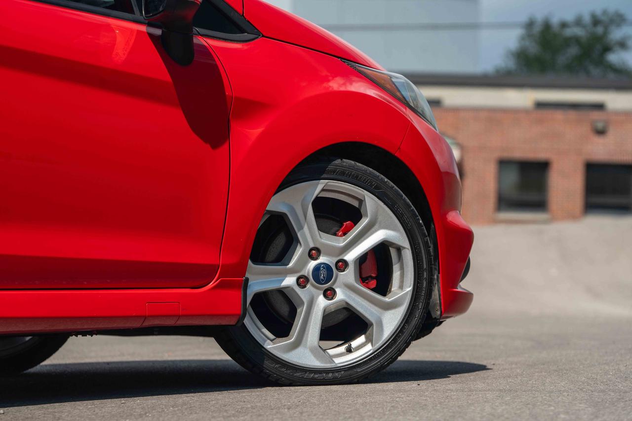 2014 Ford Fiesta ST Photo
