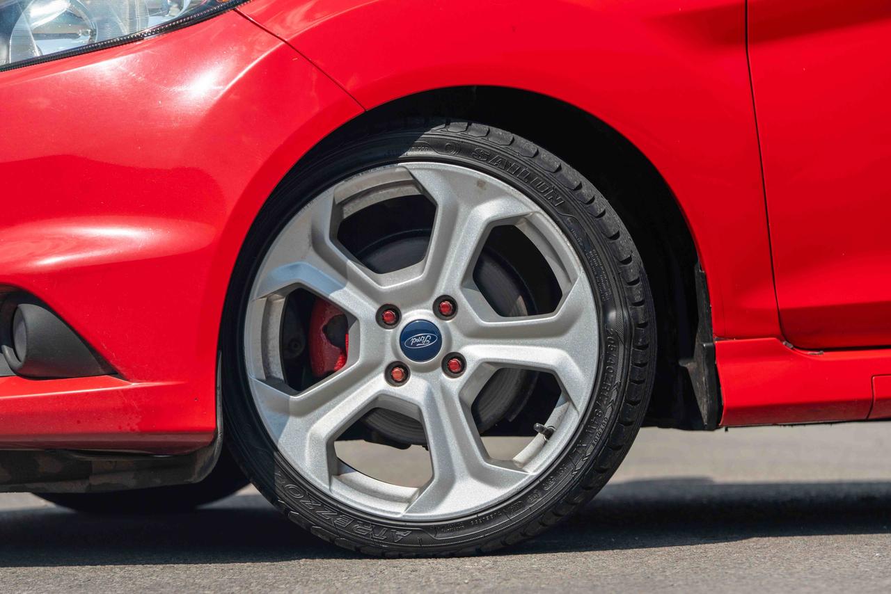 2014 Ford Fiesta ST Photo