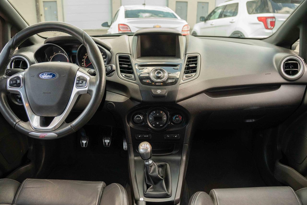 2014 Ford Fiesta ST Photo