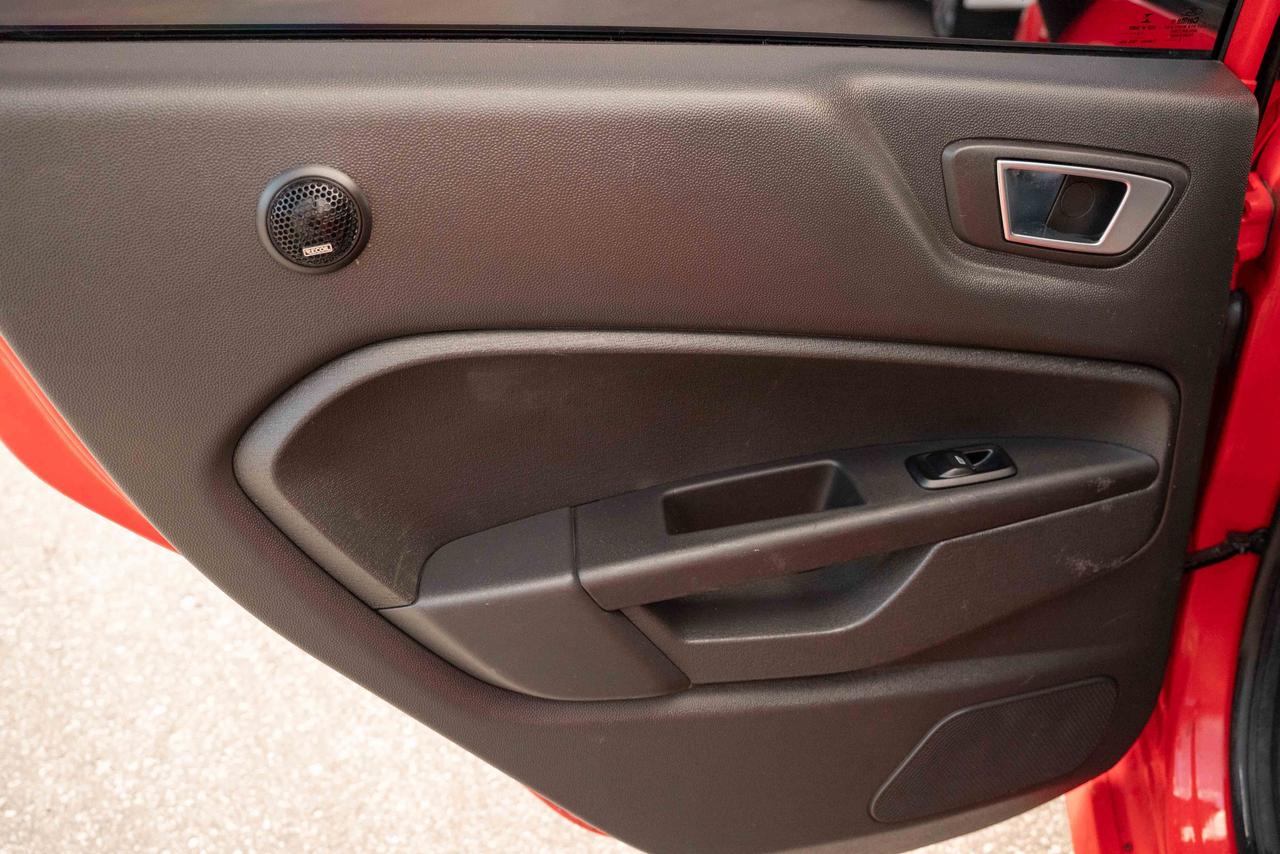 2014 Ford Fiesta ST Photo