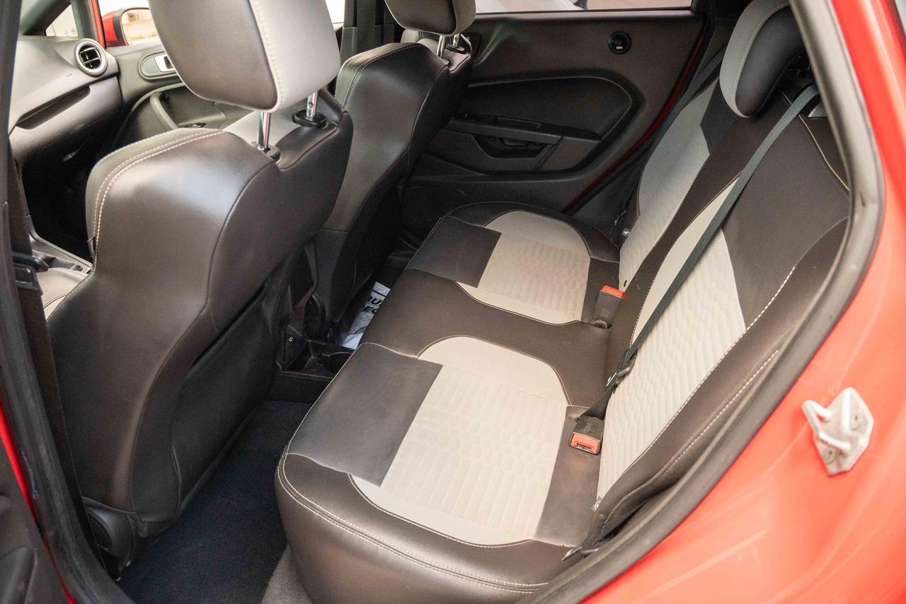 2014 Ford Fiesta ST Photo