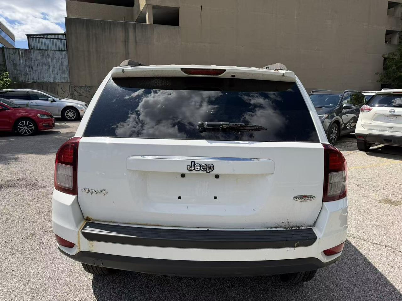 2015 Jeep Compass 4WD 4DR NORTH Photo