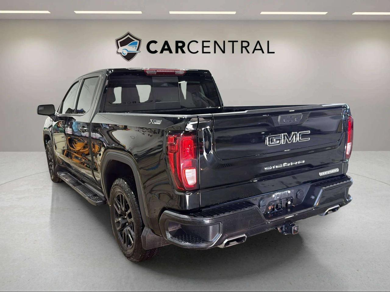 2024 GMC Sierra 1500 ELEVATION|CLEAN CARFAX|1 OWNER |X31|CREW|SHORT BED Photo