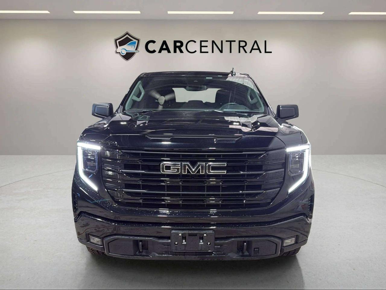 2024 GMC Sierra 1500 ELEVATION|CLEAN CARFAX|1 OWNER |X31|CREW|SHORT BED Photo