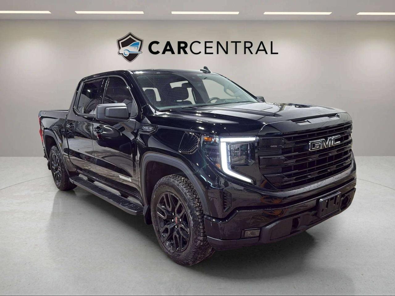 2024 GMC Sierra 1500 ELEVATION|CLEAN CARFAX|1 OWNER |X31|CREW|SHORT BED Photo