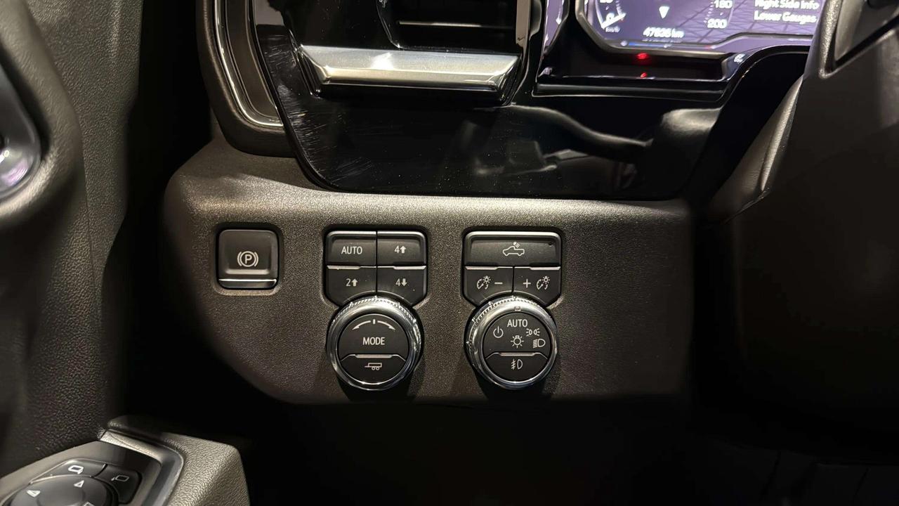 2024 GMC Sierra 1500 ELEVATION|CLEAN CARFAX|1 OWNER |X31|CREW|SHORT BED Photo