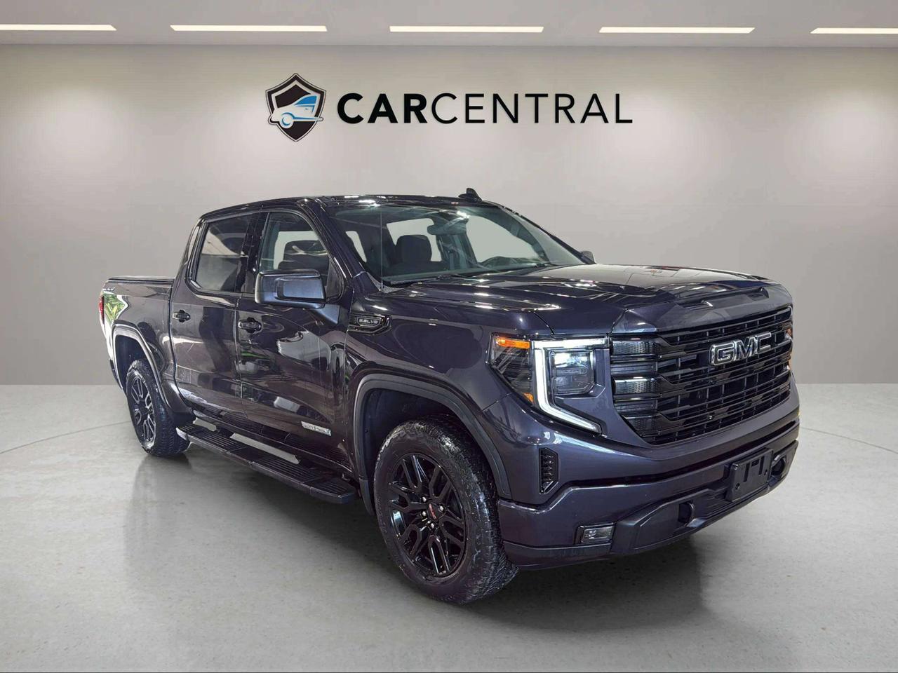 2024 GMC Sierra 1500 ELEVATION|CLEAN CARFAX|1 OWNER |CREW|TONNEAU Photo