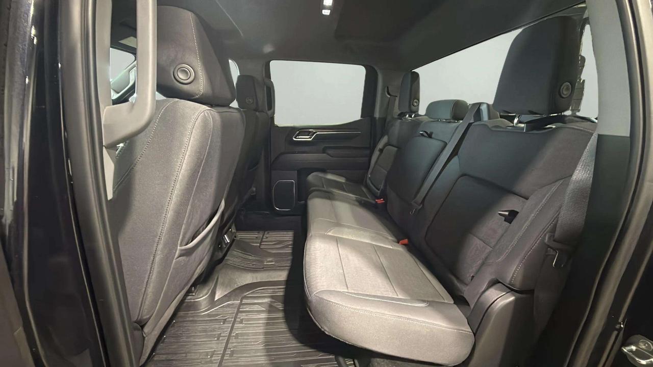2024 GMC Sierra 1500 ELEVATION|CLEAN CARFAX|1 OWNER |CREW|TONNEAU Photo