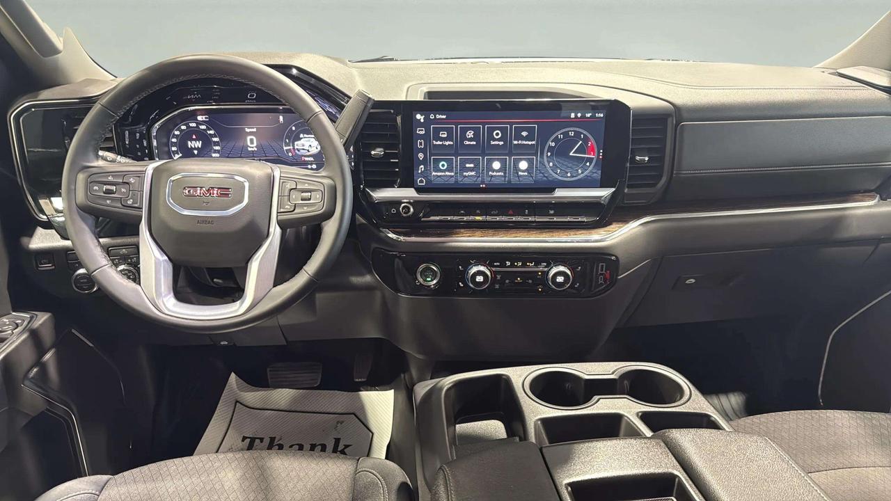 2024 GMC Sierra 1500 ELEVATION|CLEAN CARFAX|1 OWNER |CREW|TONNEAU Photo